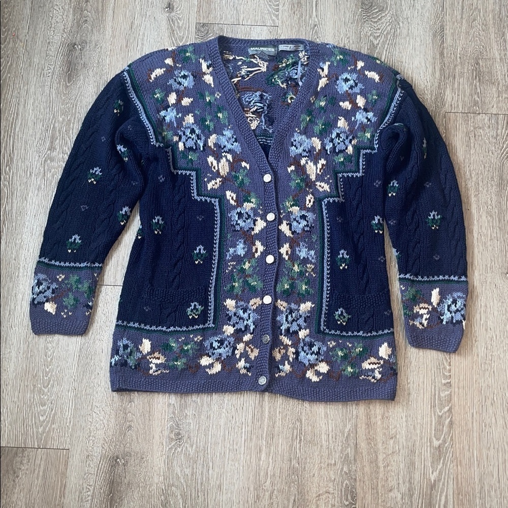 Vintage Maurices Hand Knitted Cottagecore Sweater Cardigan Size Medium